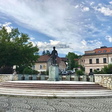 Andrea Apartman Miskolc Belvarosaban Εξωτερικό φωτογραφία