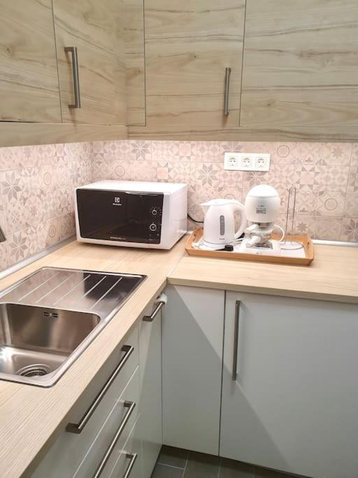 Andrea Apartman Miskolc Belvarosaban Εξωτερικό φωτογραφία